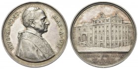 ROMA
Pio XI (Achille Ratti), 1922-1939.
Medaglia 1924 a. III opus A. Mistruzzi.
Ag, gr. 35,71 mm 43
Dr. PIVS XI PONT - MAX AN III. Busto a d. con ...