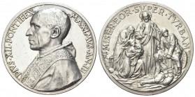 ROMA
Pio XII (Eugenio Pacelli), 1939-1958.
Medaglia 1941 a. III opus A. Mistruzzi.
Ag, gr. 37,97 mm 43,8
Dr. PIVS XII PONTIFEX - MAXIMVS AN III. B...