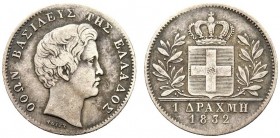GRECIA
Otto I, 1832-1862.
Dracma 1832.
Ag, gr. 4,40 
KM#34.
 Rara. Buon BB
Autore: G. Romagnoli (rovescio); incisore: A. Motti (rovescio).