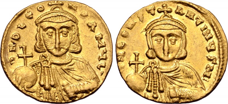 Leo III the Isaurian, with Constantine V, AV Solidus. Constantinople, c. AD 725-...