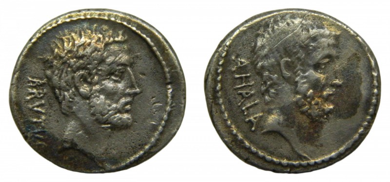 ROMA República - M. Junius Brutus (54 aC). Denario. (RSC Junia 30; Sear 398). Re...