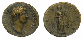 ROMA Imperio - Adriano (117-138 dC). As. a/ HADRIANVS AVGVSTVS P P. r/ COS III - S C - Salus con serpiente (RIC 669). 10,5 g. 
mbc-/mbc