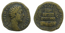 ROMA Imperio - Marco Aurelio, divinizado (180 dC) Sestercio. a/ DIVUS M ANTONINVS PIVS. r/ CONSECRATIO - S C. (RIC 662 de Commodo; Sear 5986). 23,5 g....