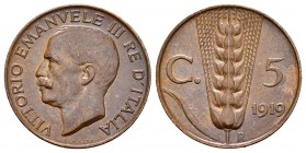 Italia. Vittorio Emanuele III. 5 centesimi. 1919. Roma. R. (Km-59). (Pagani-898). (Mont-368). Ae. 3,25 g. EBC+. Est...25,00. English: Italy. Vittorio ...