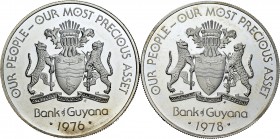Lote de 2 monedas 5 dollars de Guyana 1976 y 1978. A EXAMINAR. PROOF. Est...40,00. English: Lote de 2 monedas 5 dollars de Guyana 1976 y 1978. A EXAMI...