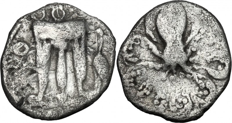 Greek Italy. Bruttium, Kroton. AR Triobol, 525-425 BC. D/ Tripod; to right, mash...