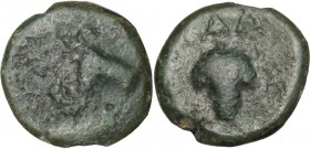 Continental Greece. Thrace, Maroneia. AE 14 mm, 400-350 BC. D/ Forepart of horse. R/ Bunch of grapes. SNG Cop. 633. AE. g. 2.37 mm. 14.00 Good F.