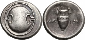 Continental Greece. Boeotia, Thebes. Magistrate Daim. AR Tetradrachm, 379-338 BC. D/ Boiotian shield. R/ Amphora. SNG Cop. 323. AR. g. 12.05 mm. 22.00...