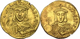 Leo V (813-820). AV Solidus, Constantinople mint, 813 AD. D/ Bust facing, crowned, draped, holding cross and akakia. R/ Bust of Constantine facing, cr...