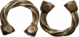 Africa. Proto-money AE bracelet, XIX-XX century. Cf. Fisher 1987, pp. 278-279. AE. g. 343.00 mm. 80.00 Probably imported from South East Asia, these b...