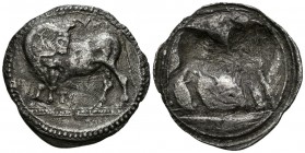 LUCANIA, Sybaris. Estátera. (Ar. 6,68g/30mm). 530-510 a.C. (SNG Copenhagen 1390; HN Italy 1729). MBC.