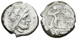 ACUÑACIONES ANONIMAS. Victoriato. (Ar. 3,27g/17mm). 211 a.C. Roma. (Crawford 53/1; RSC 9). MBC.