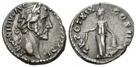 ANTONINO PIO. Denario. (Ar. 3,48g/17mm). 151-152 d.C. Roma. (RIC 210; Cohen 961). MBC+.