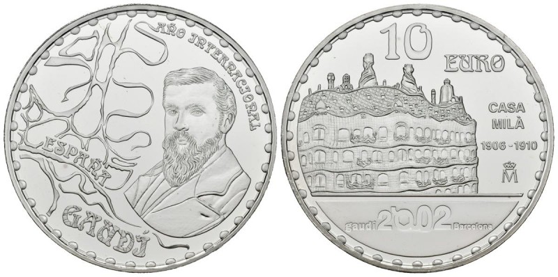 JUAN CARLOS I. 10 Euros. (Ar. 27,00g/40mm). 2002. "CASA MILA". PROOF. Presentada...