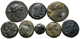 GRECIA ANTIGUA. Lote compuesto por 8 monedas de bronce diversas. Diferentes calidades. A EXAMINAR.