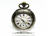 Ancre Remontoir Pocket Watch with Horse engraving
Stainless Steel; 50mm; 91 gramm; defect of the dial at 2 hours