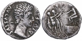 Augusto (27 aC-14 dC). Denario. Ag. 3,57 g. / IMP X. MBC. Est.300.