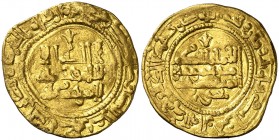 AH 363. Califato. Al-Hakem II. Medina Azzahra. Dinar. (V. 494) (Fro. 12). 4,11 g. Existen dos variantes de este dinar con el nombre de Yahya: con la b...