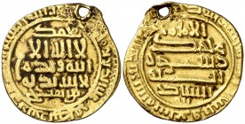 AH 337. Midraríes de Segilmesa. Muhamad al-Shakir ibn al-Fath. Dinar. (S.Album 453) (Mitch. W. of I. 357) (Lavoix 929 sim). 4,17 g. Perforación que no...