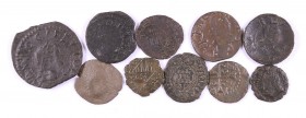 Lote formado por 10 monedas distintas: Banyoles, Barcelona (cuatro), Girona, Vic (tres) y Perpinyà. A examinar. BC/MBC.