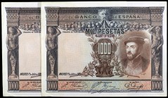 1925. 1000 pesetas. (Ed. C2) (Ed. 351). 1 de julio, Carlos I. Pareja correlativa. Dobleces en las esquinas. EBC.