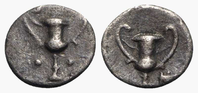 Southern Apulia, Tarentum, c. 280-228 BC. AR Obol (8mm, 0.26g, 12h). Kantharos; ...