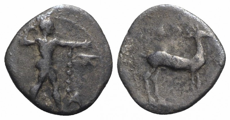 Bruttium, Kaulonia, c. 425-420 BC. AR Diobol (11mm, 0.96g, 12h). Nude Apollo wal...