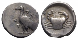 Sicily, Akragas, c. 480/478-470 BC. AR Didrachm (20mm, 8.82g, 2h). Eagle standing l. R/ Crab; barley grain below; all within shallow incuse circle.Wes...