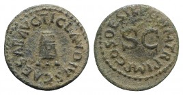 Claudius (41-54). Æ Quadrans (19mm, 3.53g, 6h). Rome, AD 41. Three-legged modius. R/ Legend around large S • C. RIC I 90. Green patina, VF