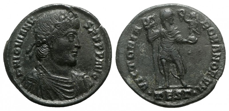 Jovian (363-364). Æ (28mm, 8.31g, 6h). Thessalonica. Rosette-diademed, draped an...