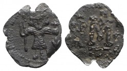 Justinian II (First reign, 685-695). Æ 40 Nummi (18mm, 1.39g, 6h). Syracuse, 693-694. Justinian standing facing, holding spear and globus cruciger; br...