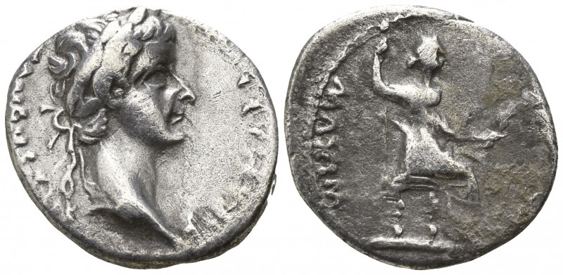 Tiberius AD 14-37. Lugdunum
Denar AR

18mm., 3,56g.

[TI CAESAR DIVI AVG F ...