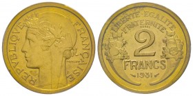 Troisième République 1870-1940
Piéfort de 2 Francs Morlon, 1931, Br-Al 13.23 g.
Ref : GEM113.EP, Maz.2577a (R1)
Conservation : PCGS SP64