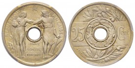 Troisième République 1870-1940
Essai de 25 centimes par Varenne grand module, Paris, 1913, Ni 5 g.
Réf: GEM 75.1, Gadoury (1989) 378, Maz 2153 (R2)
Co...