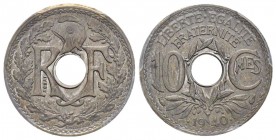 Troisième République 1870-1940
Essai de 10 centimes Lindauer date avec points, Tranche à 24 pans, date complète, Paris, .1940., Aluminium 1 g.
Ref : G...