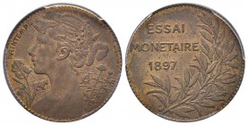 Troisième République 1870-1940
Le printemps Essai de E. Mouchon module de 5 centimes, Paris, 1897, Mcht, 5.2 g.
Réf: GEM 267.3, Maz 2326 (R1)
Conserva...