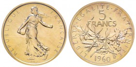 Cinquième République
Piéfort de 5 Francs Semeuse, 1960, AG, 22.8 g. 950‰
Ref : GEM153.P1, KM#PE331
Conservation : PCGS SP67+
Quantité : 500 exexemplai...