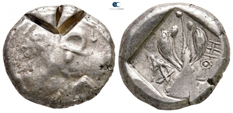 Cyprus. Uncertain mint circa 480 BC. 
Siglos - Stater AR

20 mm., 10,78 g.
...