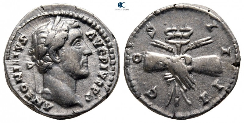 Antoninus Pius AD 138-161. Rome
Denarius AR

17 mm., 3,54 g.

ANTONINVS AVG...
