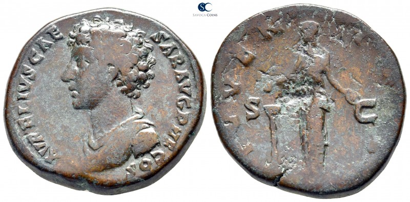 Marcus Aurelius as Caesar AD 139-161. Rome
Sestertius Æ

33 mm., 28,50 g.

...