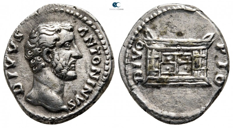 Divus Antoninus Pius Died AD 161. Struck under Marcus Aurelius, AD 162. Rome
De...