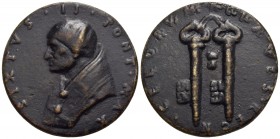 PAPALI - San Sisto II (260-261) - Medaglia - Busto a s. - R/ Chiavi verticali legate Ø: 41 mm. - (AE g. 32,69) Di restituzione (sec. XVI) Fusione - BB...