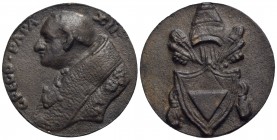 PAPALI - Gregorio XII (1406-1416) - Medaglia - Busto a s. - R/ Stemma papale su chiavi decussate e triregno Ø: 37 mm. - (AE g. 22,45) R Di restituzion...