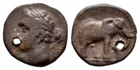Cartagonova. 1/4 shekel. 220-205 a.C. Cartagena (Murcia). (Abh-487). (Acip-555). (C-15). Anv.: Cabeza a derecha con clava sobre hombro. Rev.: Elefante...