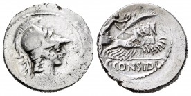 Considia. Denario. 46 a.C. Roma. (Ffc-588). (Craw-465/5). (Cal-455). Anv.: Bustos de Palas o Minerva con casco corintio a derecha. Rev.: Victoria en c...