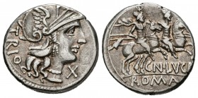 GENS LUCRETIA. Denario. (Ar. 3,90g/19mm). 136 a.C. Roma. (Crawford 237/1; FFC 822). MBC+.