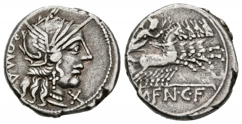 GENS FANNIA. Denario. (Ar. 3,93g/18mm). 123 a.C. Taller auxiliar de Roma. (Crawf...