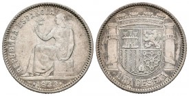 II REPUBLICA (1931-19369). 1 Peseta (Ar. 4,91g/23mm). 1933 *3-4. Madrid. (Cal-2019-34). MBC+