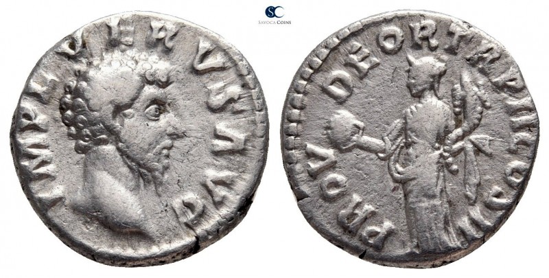 Lucius Verus AD 161-169. Rome
Denarius AR

17 mm., 3,21 g.



very fine