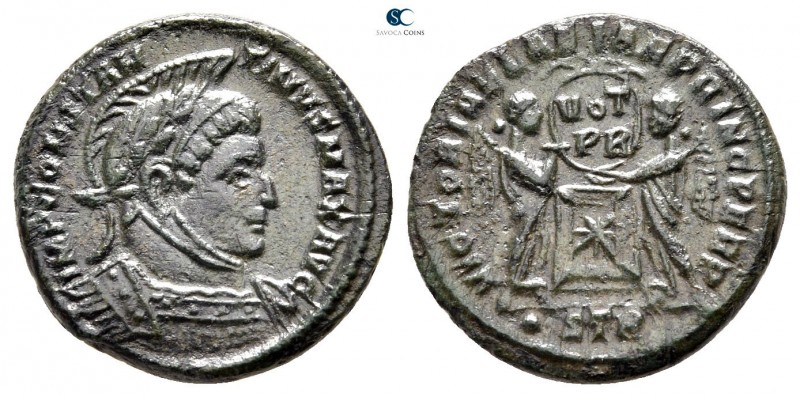 Constantinus I the Great AD 306-337. Treveri
Follis Æ

17 mm., 2,54 g.


...